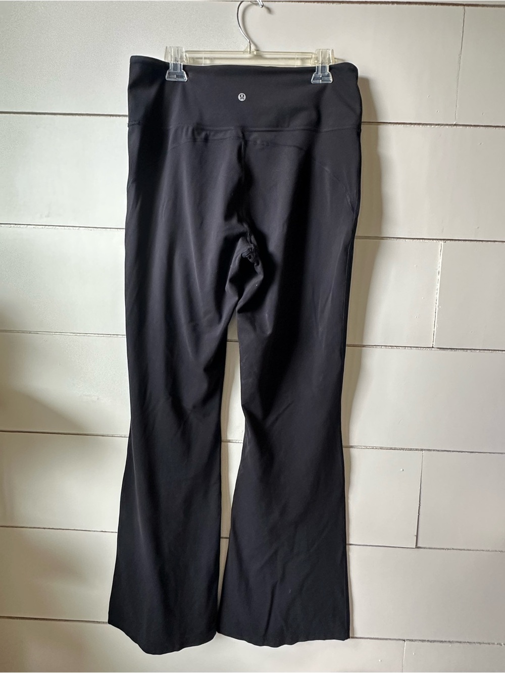 Lululemon HR flare pants